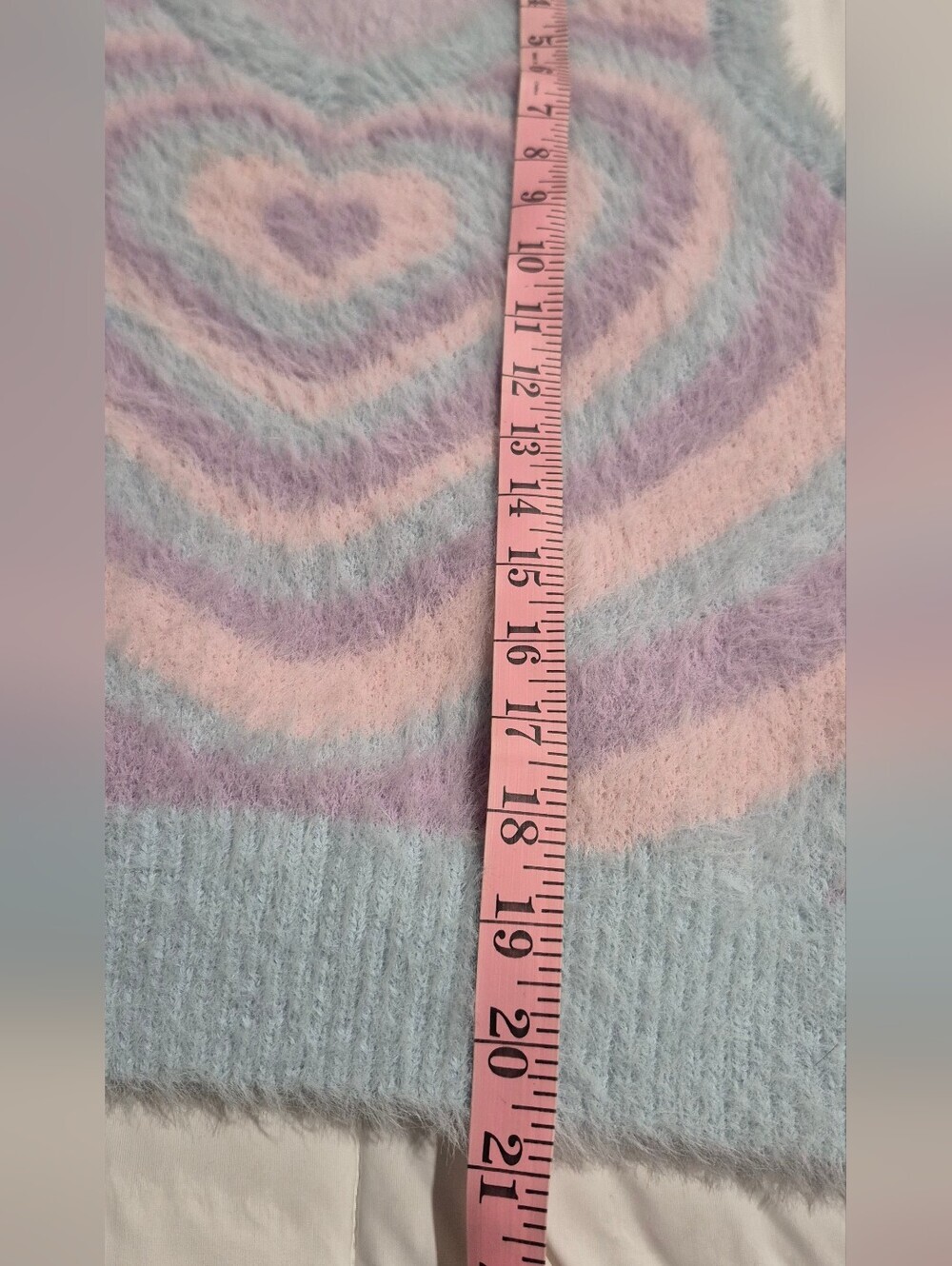 Fuzzy Heart-Stripe V-Neck Sweater Vest in Pastel (Box C) - Picture 5 of 6